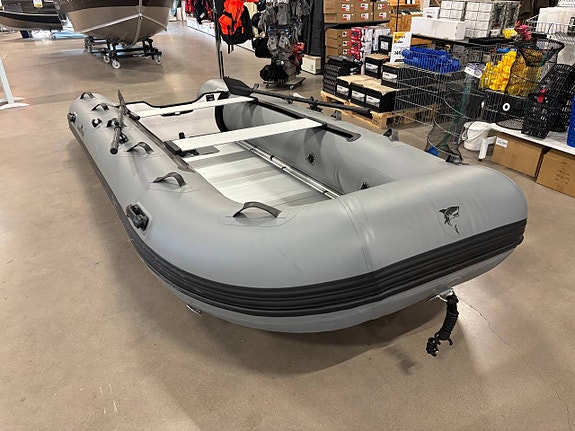 GREATWHITE VIB 400 2 of 5