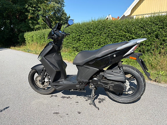Kymco Agility City 50 2 of 5