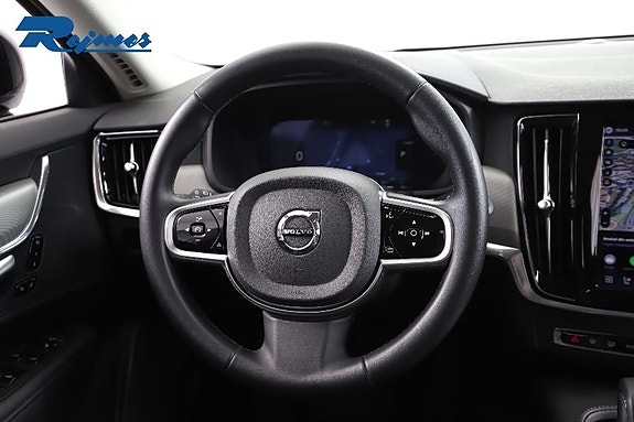 Volvo V90 4 of 30