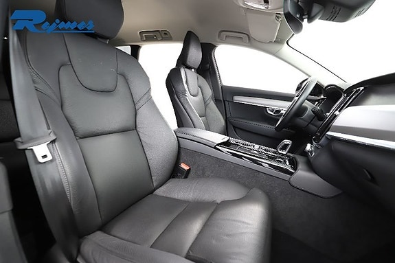 Volvo V90 29 of 30