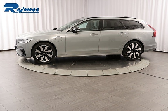 Volvo V90 3 of 30
