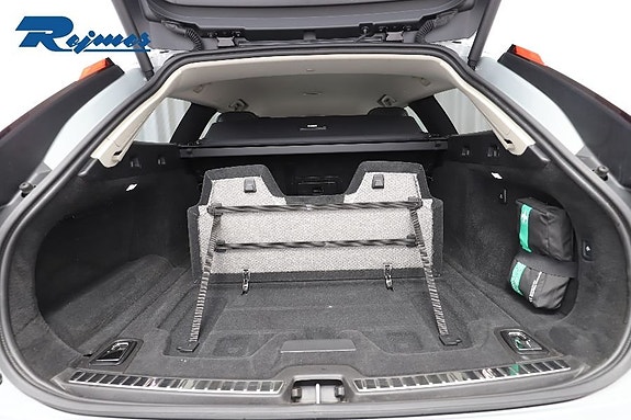 Volvo V90 25 of 30