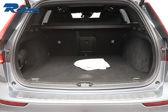Volvo V60 22 of 29