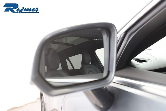 Volvo V60 15 of 29