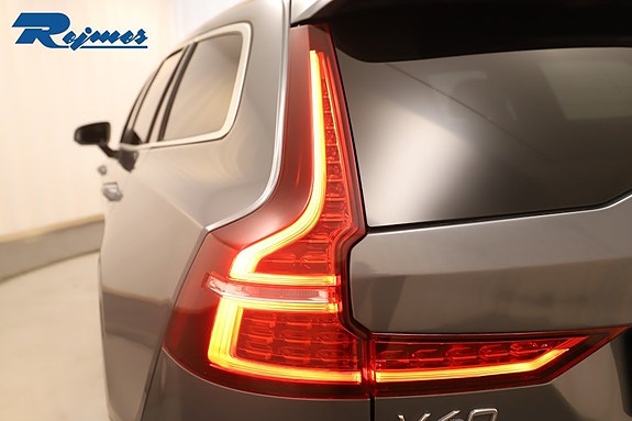 Volvo V60 18 of 29