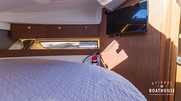 Jeanneau Merry Fisher 895 | 2x Mercury F150 XL/CXL 27 of 30