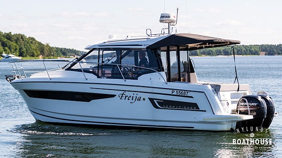 Jeanneau Merry Fisher 895 | 2x Mercury F150 XL/CXL 12 of 30