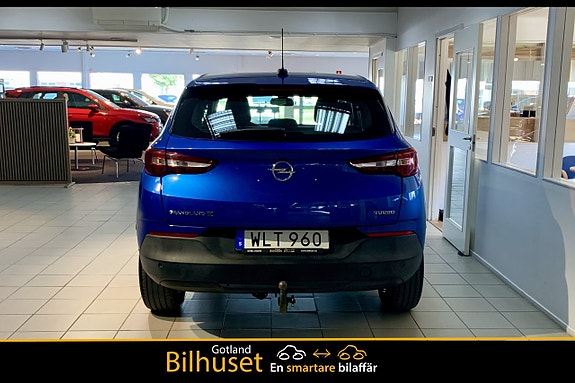 Opel Grandland X 4 of 5