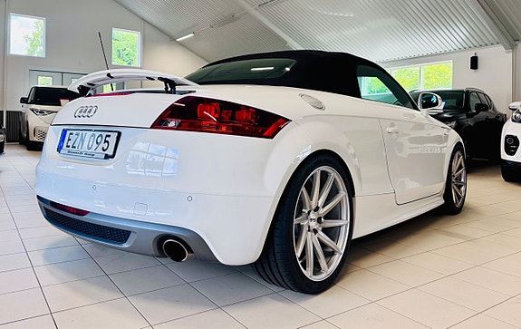 Audi TT 6 of 25