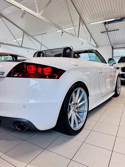 Audi Quattro 2 of 5