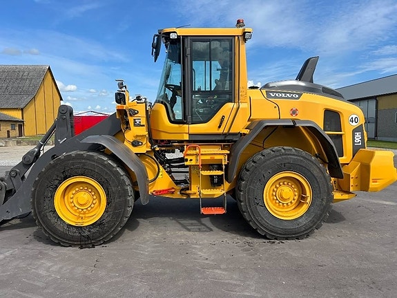 Volvo L 90 H Long Boom 4 of 5