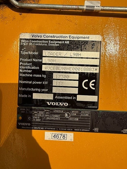 Volvo L90H Long boom 11 of 11