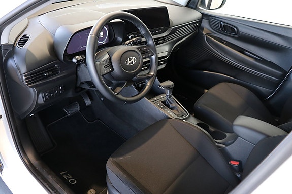 Hyundai i20 8 of 18