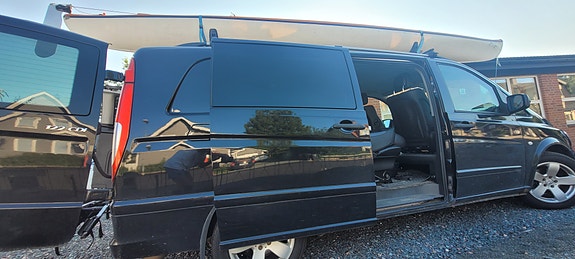 Mercedes-Benz Vito 122 2 of 5