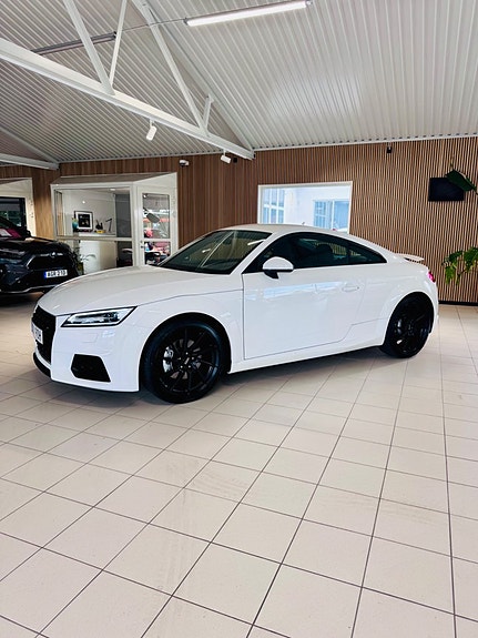 Audi TT 6 of 21