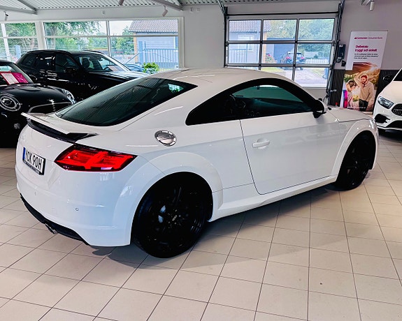Audi TT 9 of 21