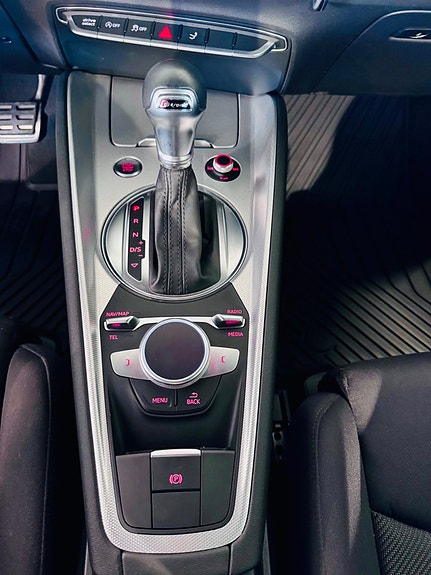 Audi TT 21 of 21