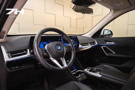 BMW X1 9 of 18