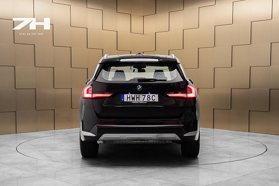 BMW X1 4 of 18