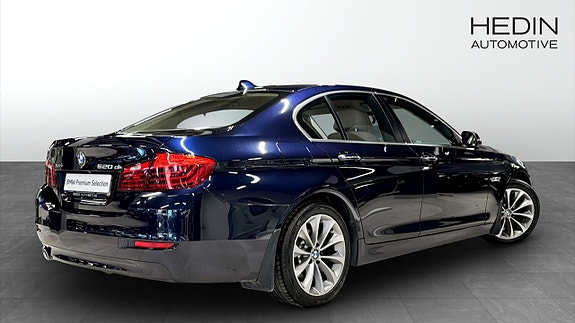 BMW 520 2 of 10