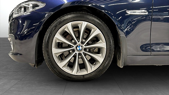 BMW 520 9 of 10