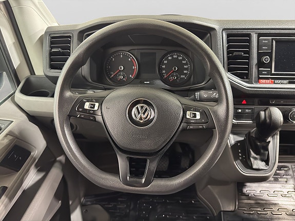 Volkswagen Crafter 12 of 17