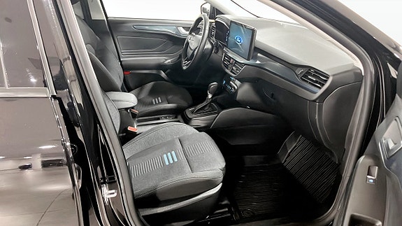 Ford Focus 3 of 5