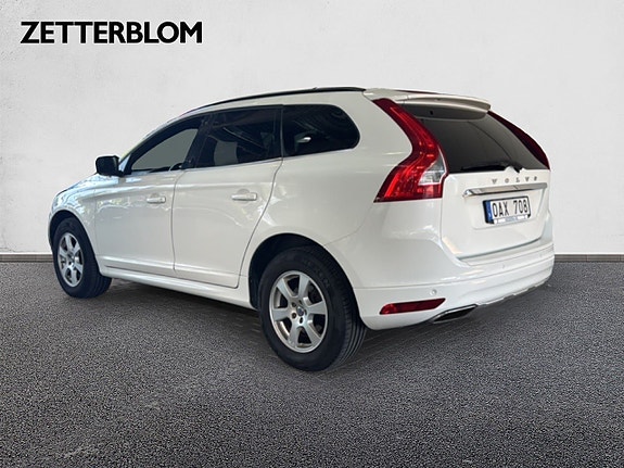 Volvo XC60 3 of 15