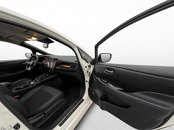 Nissan Leaf 20 of 30
