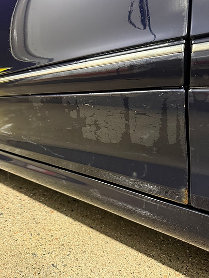 Mercedes-Benz C320 3 of 5