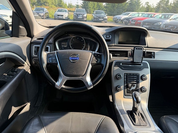 Volvo V70 18 of 26