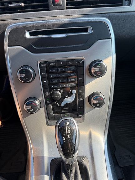 Volvo V70 20 of 26