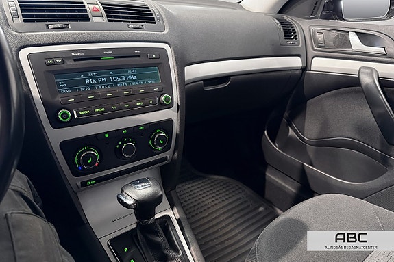Skoda Octavia 10 of 18