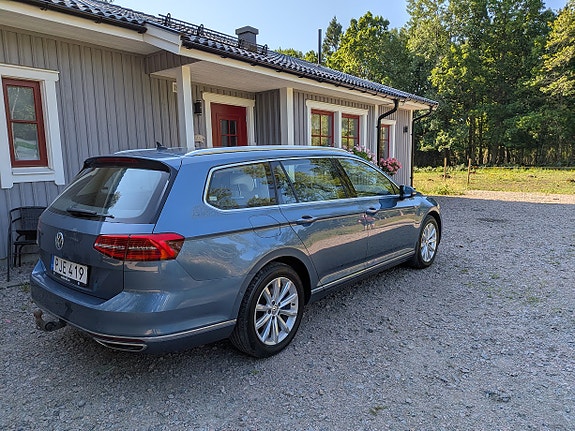 Volkswagen Passat 4 of 5