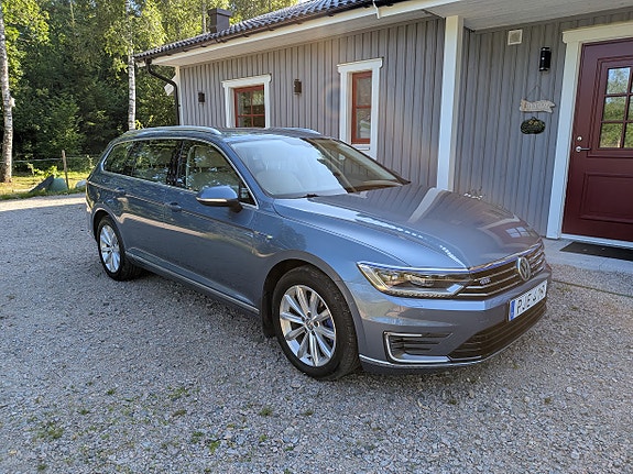 Volkswagen Passat 5 of 5