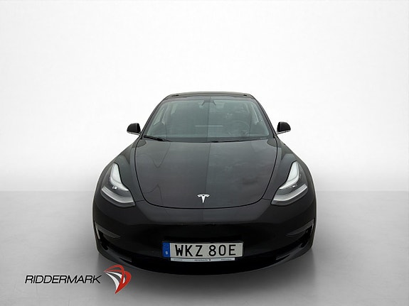 Tesla Model 3 3 of 5