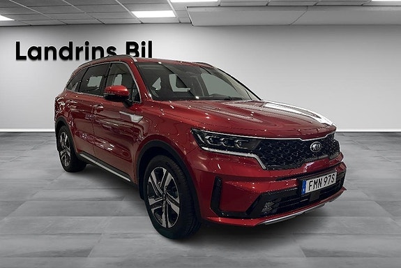 Kia Sorento 3 of 5