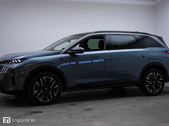 Peugeot 5008 3 of 5