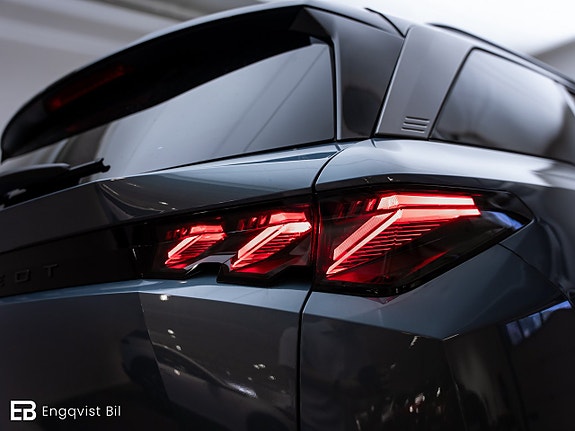 Peugeot 5008 16 of 30