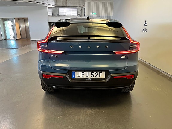 Volvo C40 4 of 5