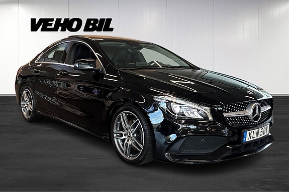 Mercedes-Benz CLA200 2 of 5