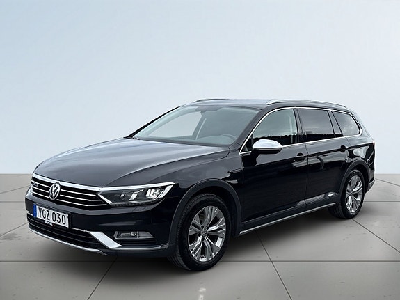 Volkswagen Passat Alltrack 16 of 21