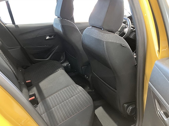 Peugeot e-208 12 of 15