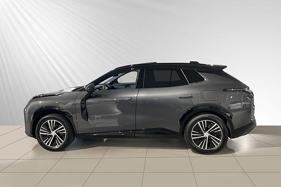 Lynk & Co 08 2 of 5