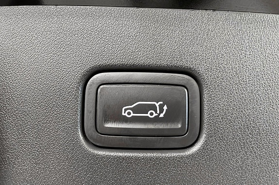 Kia Seltos 17 of 23