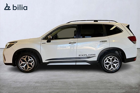 Subaru Forester 3 of 5