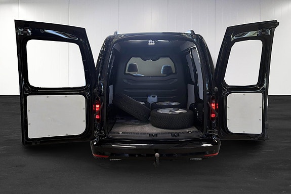 Volkswagen Caddy 15 of 15