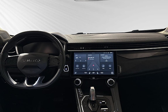 Lynk & Co 01 12 of 15