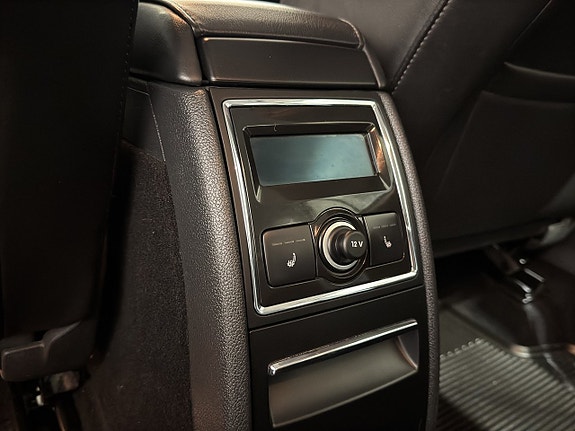 Skoda Superb 12 of 22