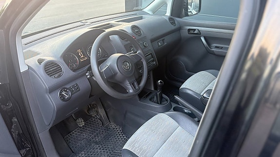 Volkswagen Caddy 5 of 5